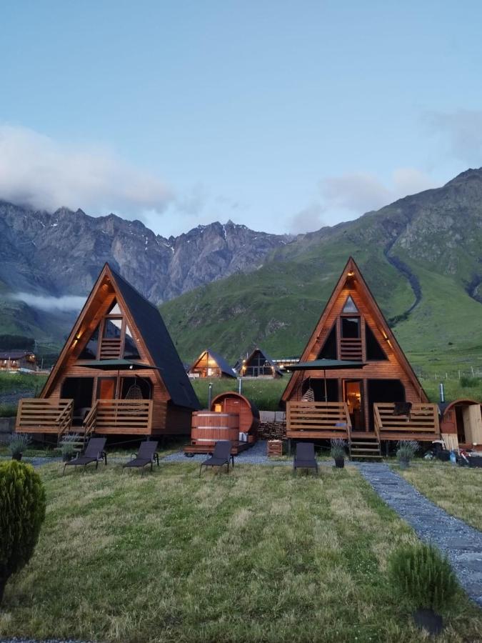 Kazbegi Spa Resort Cottages Exterior photo