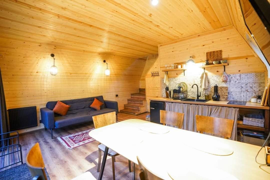 Kazbegi Spa Resort Cottages Exterior photo